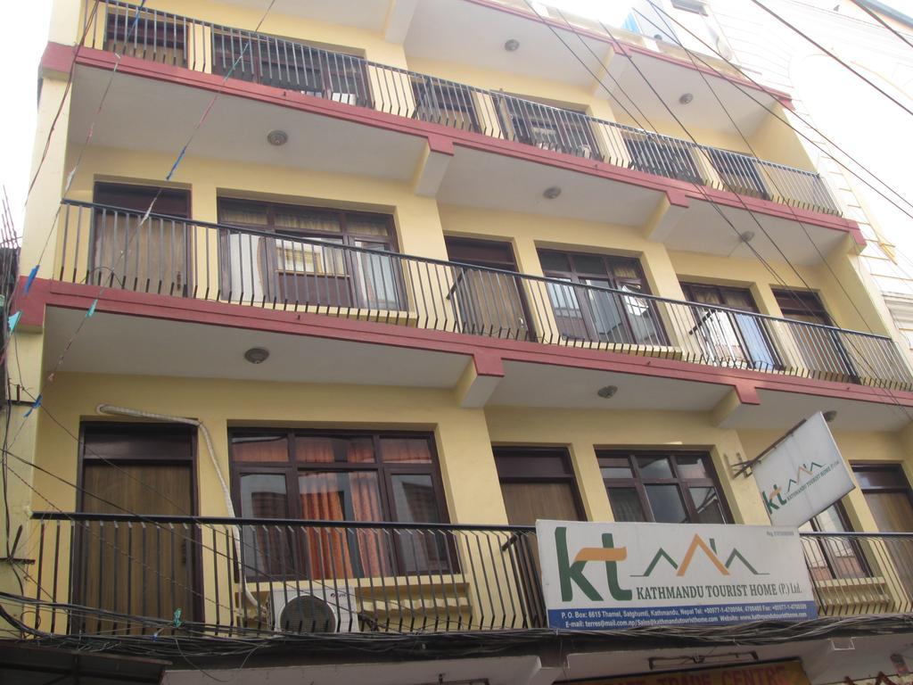 Oyo 166 Kathmandu Tourist Home ภายนอก รูปภาพ