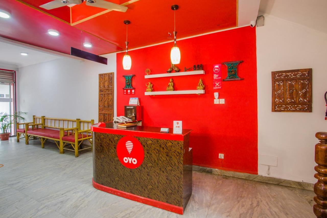 Oyo 166 Kathmandu Tourist Home ภายนอก รูปภาพ