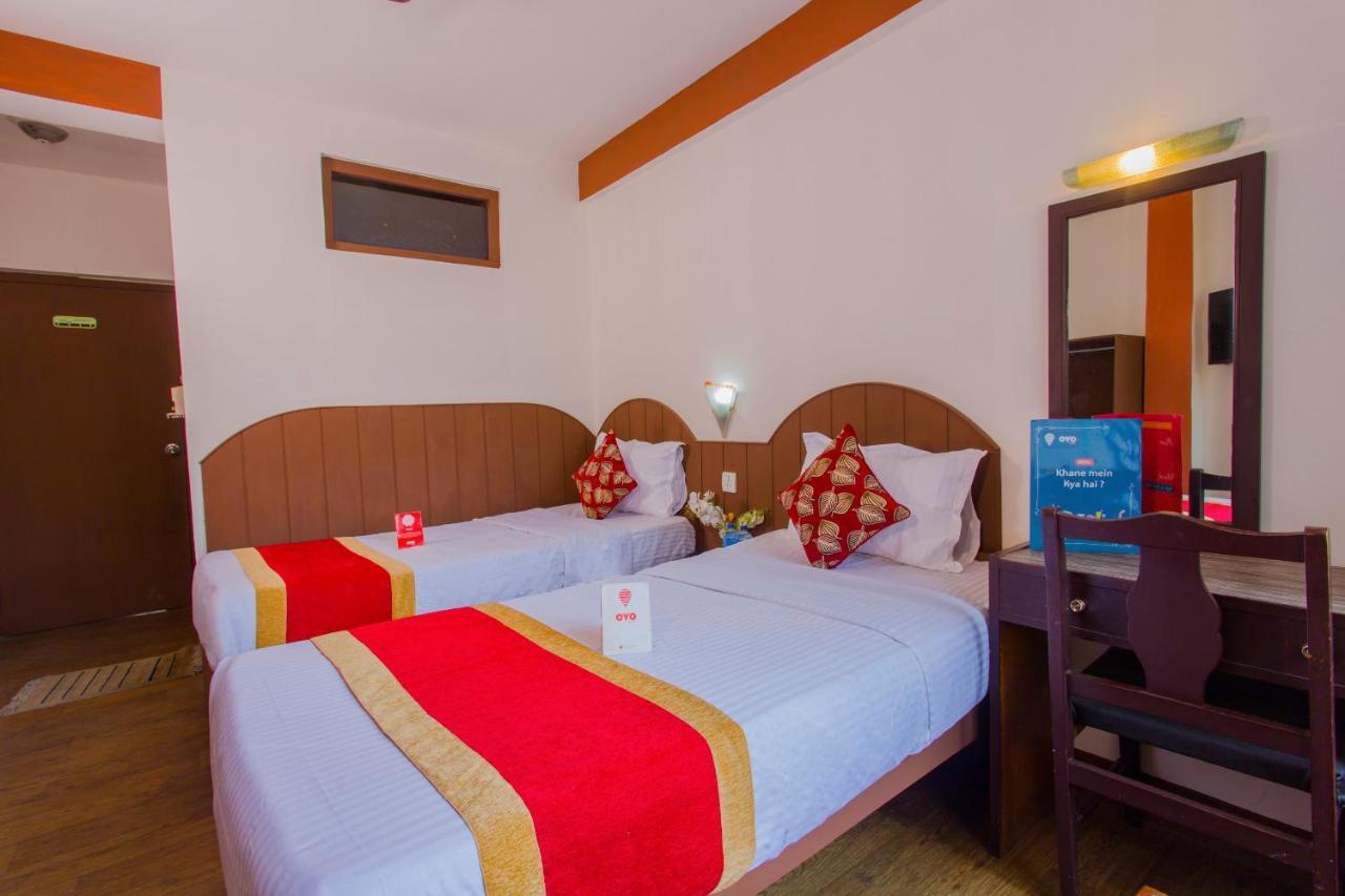 Oyo 166 Kathmandu Tourist Home ภายนอก รูปภาพ