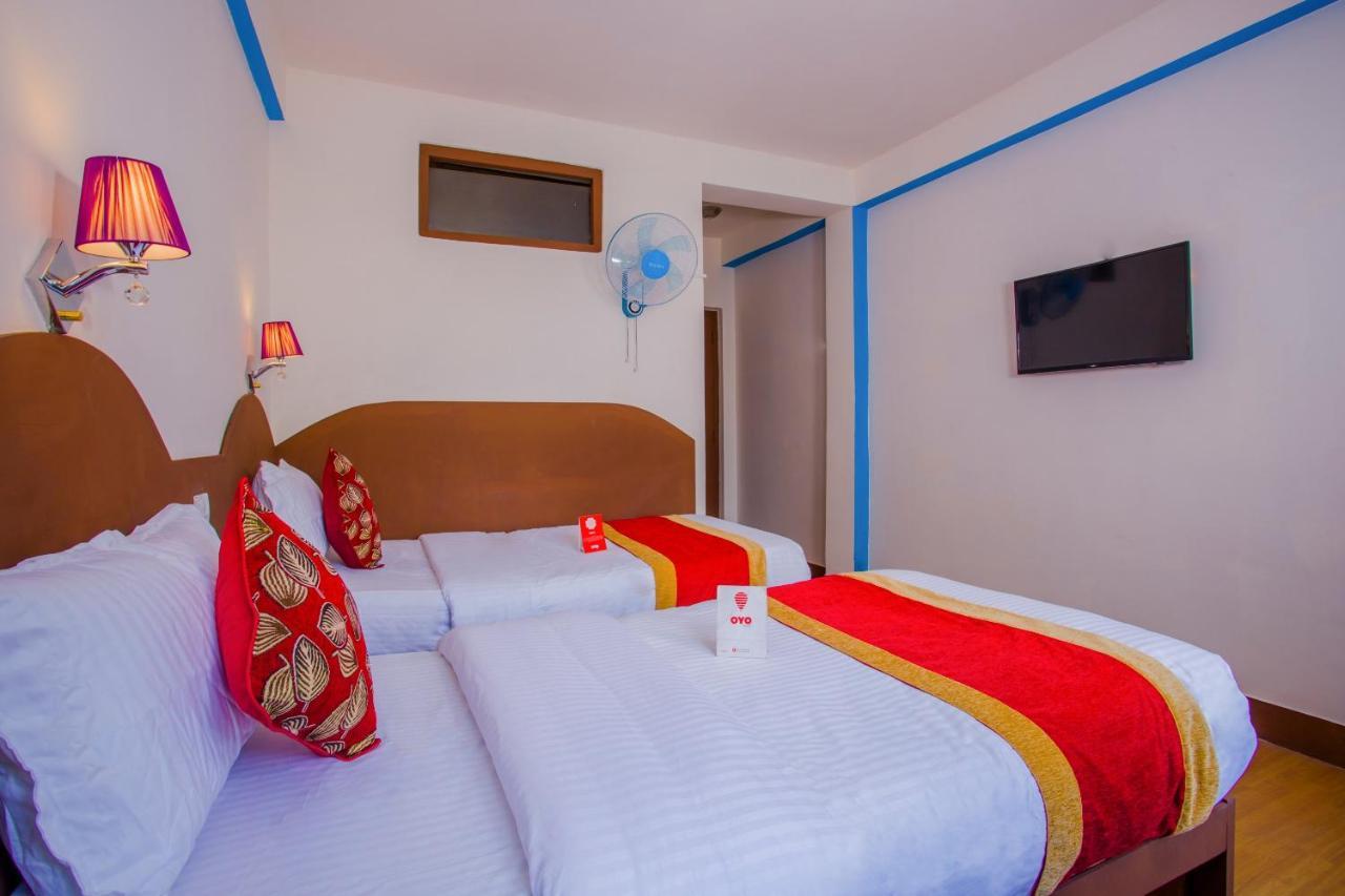 Oyo 166 Kathmandu Tourist Home ภายนอก รูปภาพ