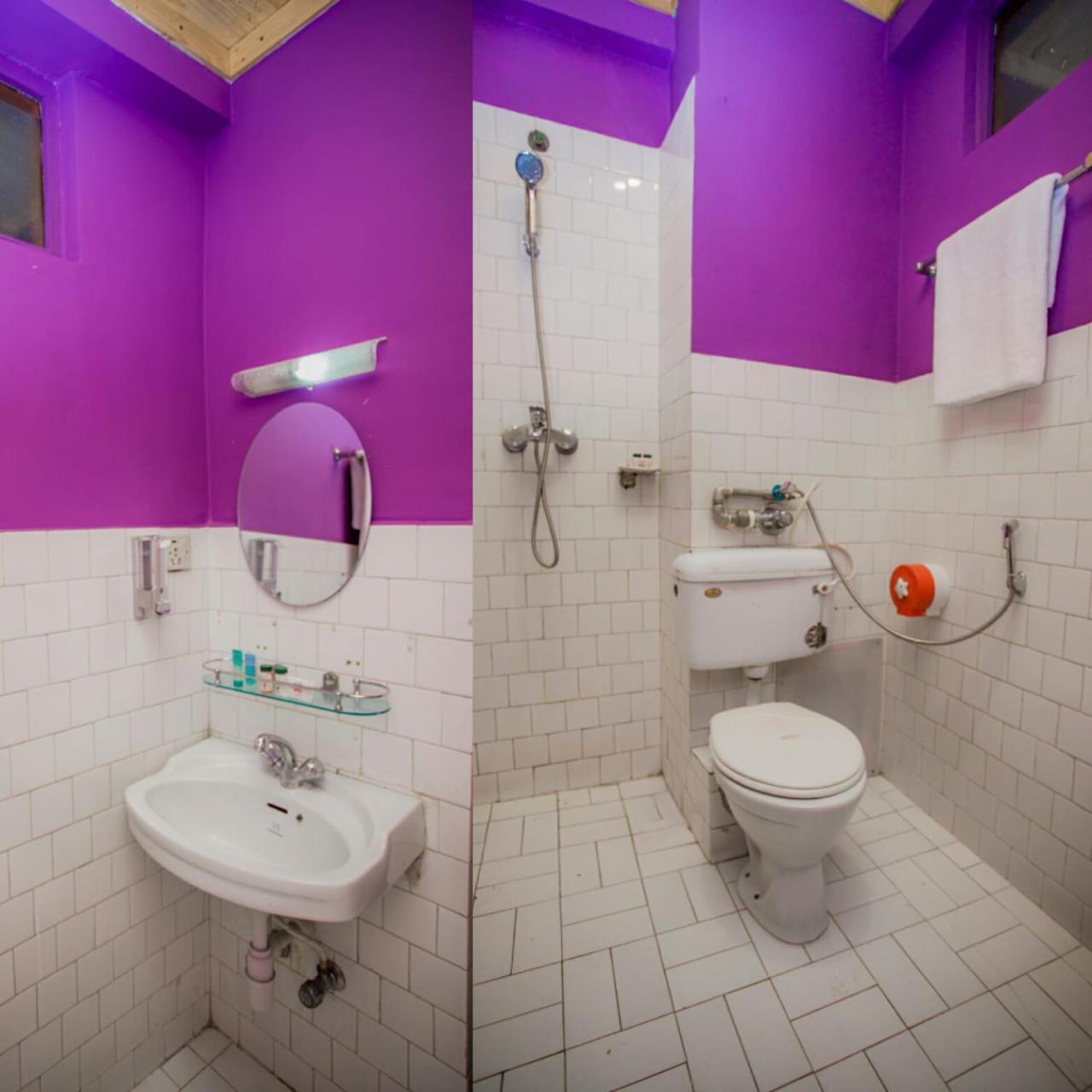 Oyo 166 Kathmandu Tourist Home ภายนอก รูปภาพ