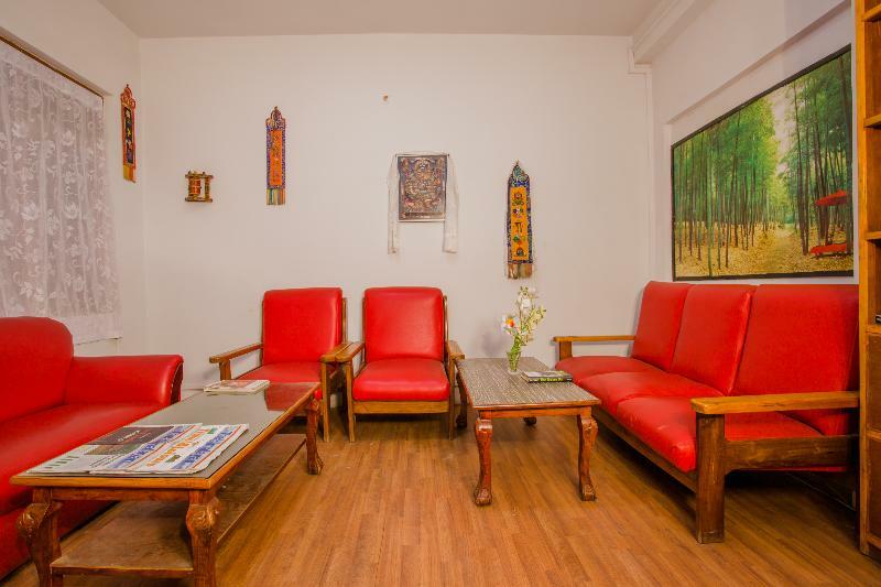 Oyo 166 Kathmandu Tourist Home ภายนอก รูปภาพ
