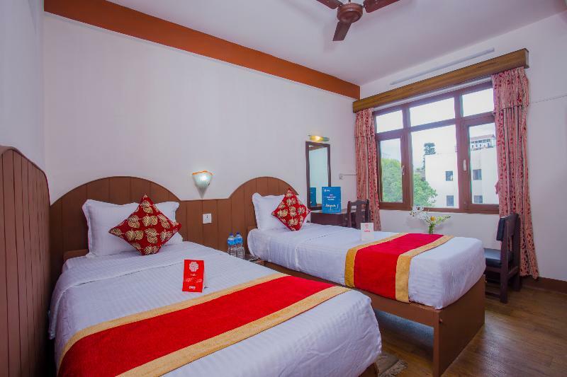 Oyo 166 Kathmandu Tourist Home ภายนอก รูปภาพ